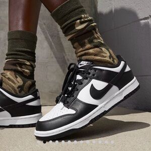 Nike Classic Black and White Low-Tops